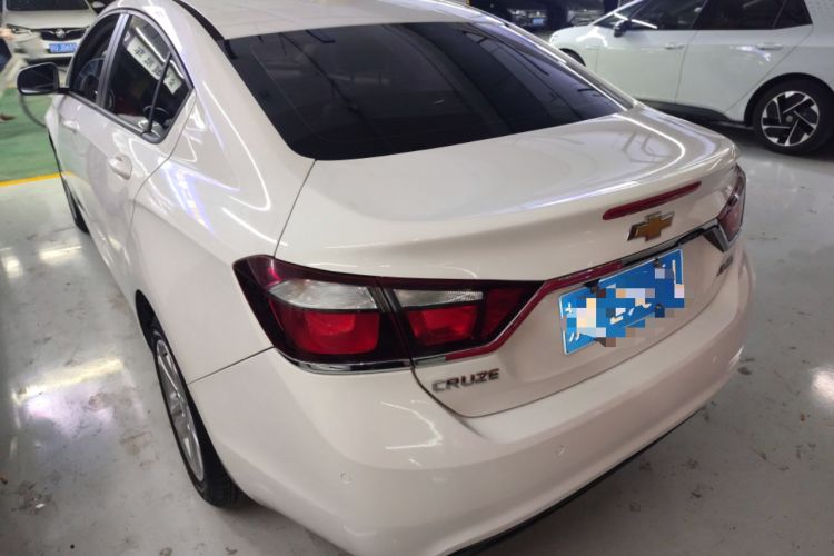 Used Chevrolet Cruze 2016 1.5L Automatic Luxury Edition Exterior 2