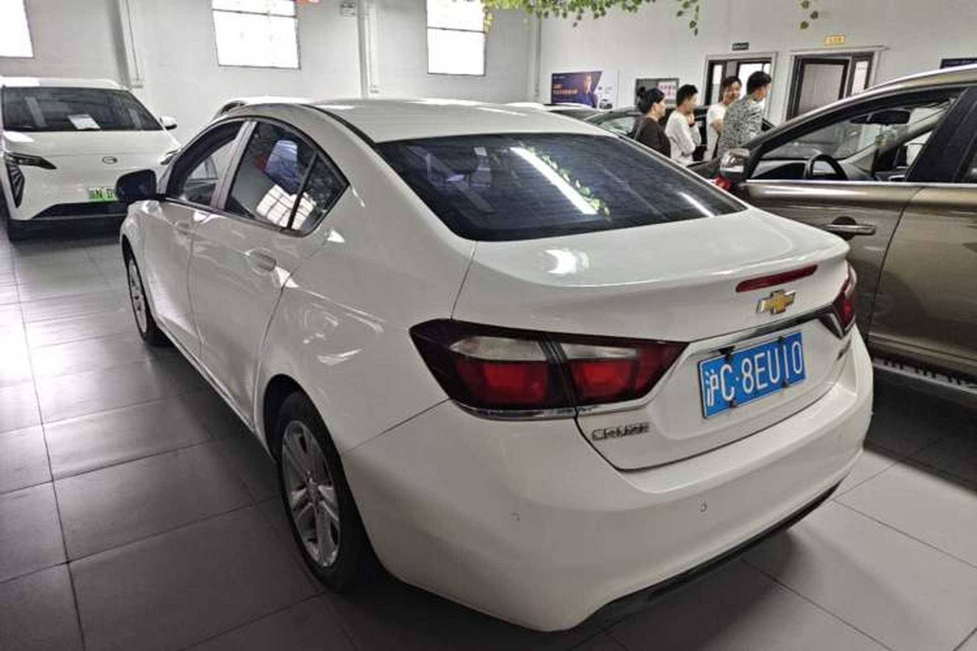 Used Chevrolet Cruze 2016 1.5L Automatic Luxury Edition Exterior 2