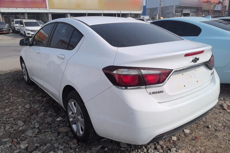 Used Chevrolet Cruze 2016 1.5L Manual Elite Edition Exterior 3