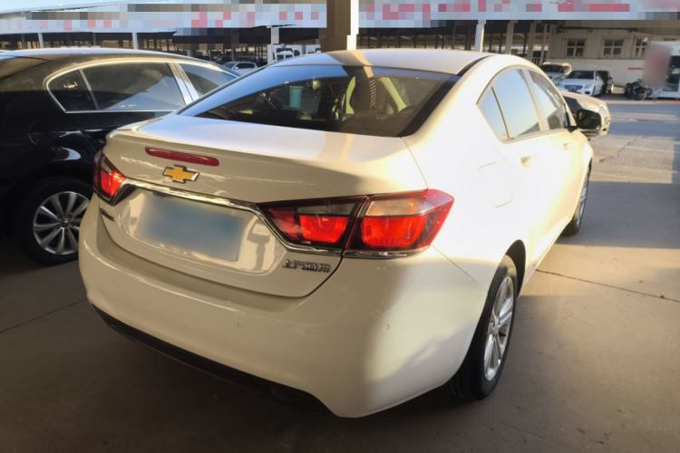 Used Chevrolet Cruze 2016 1.5L Automatic Luxury Edition Exterior 5