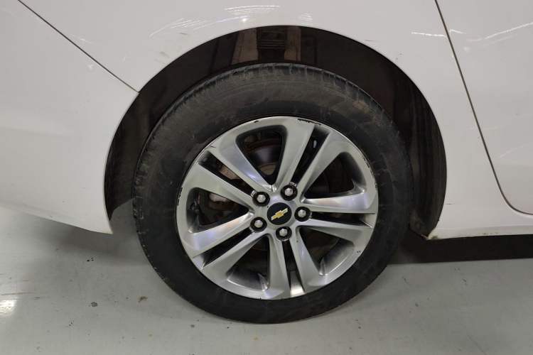 Used Chevrolet Cruze 2016 1.4T DCG Luxury Edition Exterior 5
