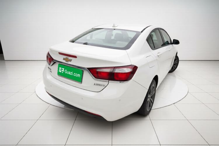 Used Chevrolet Cruze 2016 1.4T DCG Luxury Edition Exterior 5