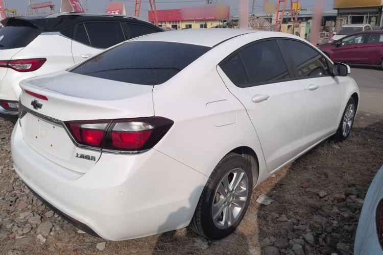Used Chevrolet Cruze 2016 1.5L Manual Elite Edition Exterior 5