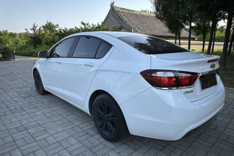 Used Chevrolet Cruze 2016 1.5L Automatic Luxury Edition Exterior 9