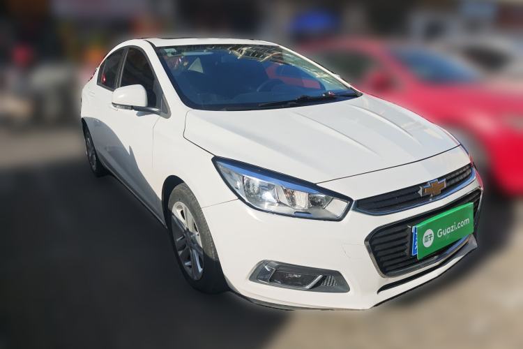 Used Chevrolet Cruze 2016 1.5L Automatic Luxury Edition Front Right 45 Deg