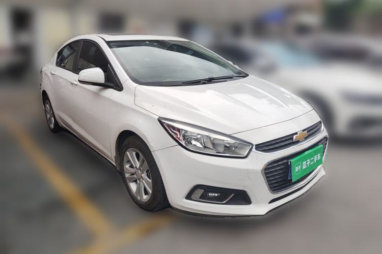 Used Chevrolet Cruze 2016 1.5L Automatic Luxury Edition Front Right 45 Deg