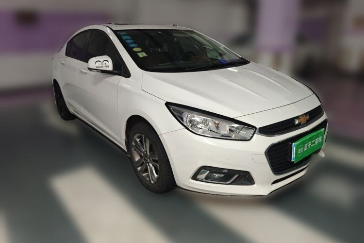Used Chevrolet Cruze 2016 1.4T DCG Luxury Edition Front Right 45 Deg