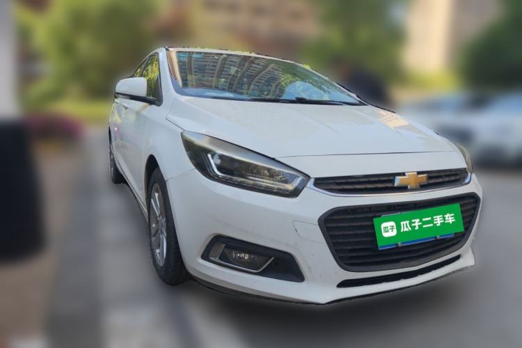 Used Chevrolet Cruze 2016 1.5L Automatic Luxury Edition Front Right 45 Deg