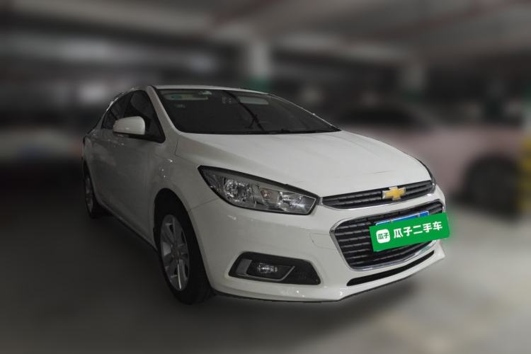 Used Chevrolet Cruze 2016 1.5L Automatic Luxury Edition Front Right 45 Deg