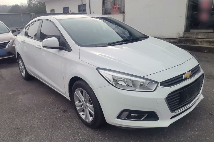Used Chevrolet Cruze 2016 1.5L Automatic Luxury Edition Front Right 45 Deg