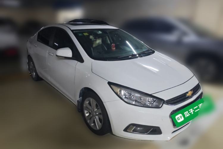 Used Chevrolet Cruze 2016 1.5L Automatic Luxury Edition Front Right 45 Deg