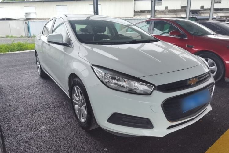 Used Chevrolet Cruze 2016 1.5L Automatic Stylish Sunroof Version Front Right 45 Deg