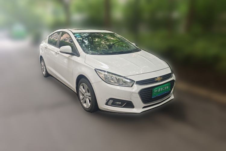 Used Chevrolet Cruze 2016 1.5L Automatic Luxury Edition Front Right 45 Deg