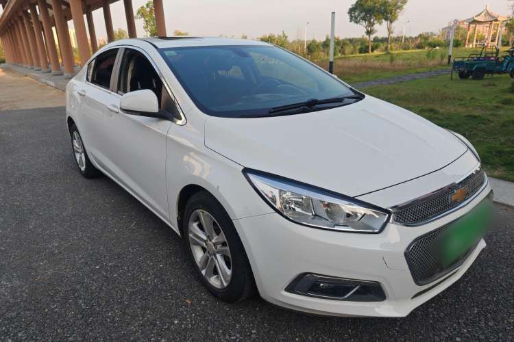 Used Chevrolet Cruze 2016 1.5L Manual Elite Edition Front Right 45 Deg