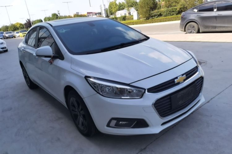 Used Chevrolet Cruze 2016 1.4T DCG Luxury Edition Front Right 45 Deg