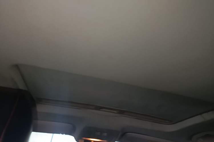 Used Chevrolet Cruze 2016 1.5L Automatic Stylish Sunroof Version Headliner