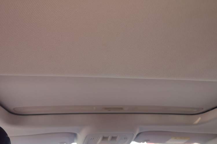 Used Chevrolet Cruze 2016 1.5L Automatic Luxury Edition Headliner
