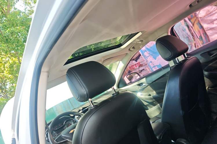 Used Chevrolet Cruze 2016 1.5L Manual Elite Edition Headliner