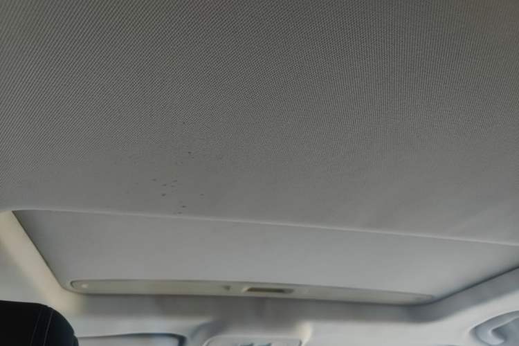 Used Chevrolet Cruze 2016 1.5L Automatic Luxury Edition Headliner
