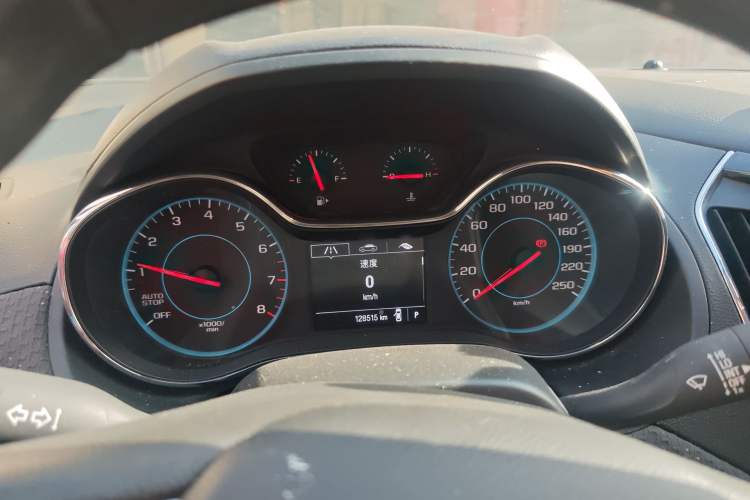 Used Chevrolet Cruze 2016 1.5L Automatic Luxury Edition Instrument Cluster