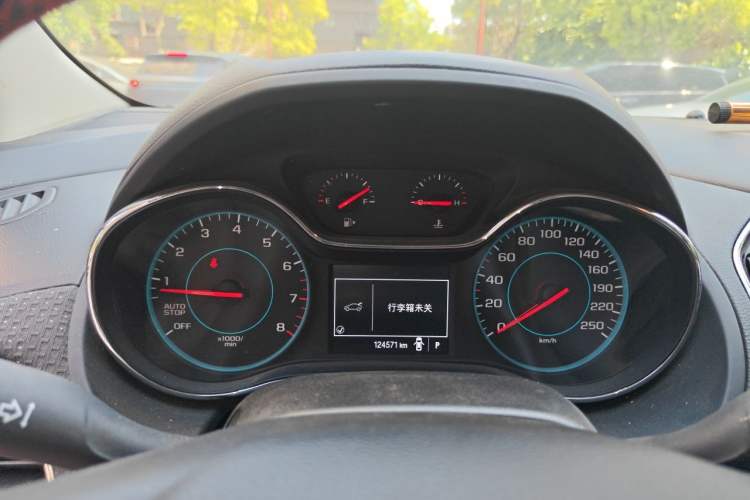 Used Chevrolet Cruze 2016 1.5L Automatic Luxury Edition Instrument Cluster