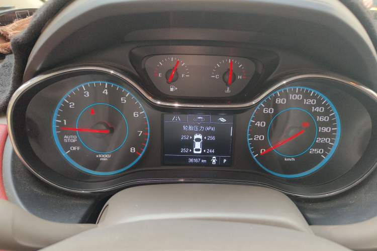Used Chevrolet Cruze 2016 1.5L Automatic Stylish Sunroof Version Instrument Cluster