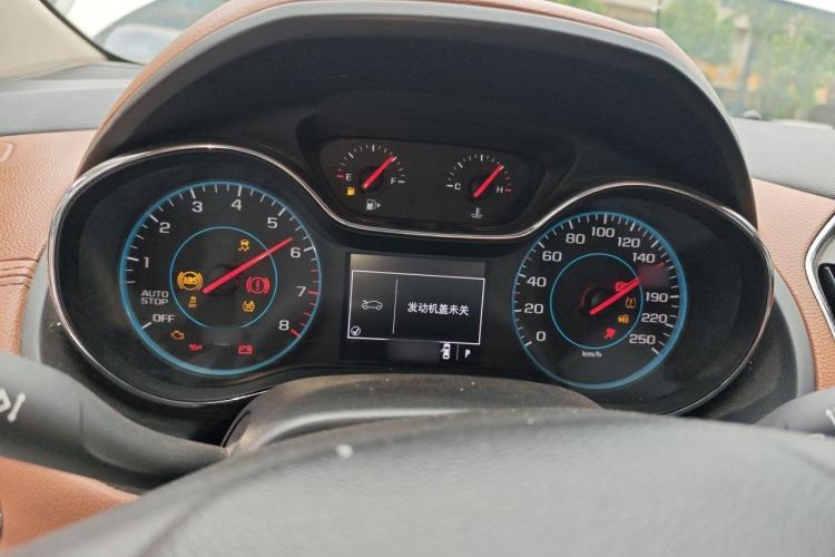Used Chevrolet Cruze 2016 1.4T DCG Luxury Edition Instrument Cluster