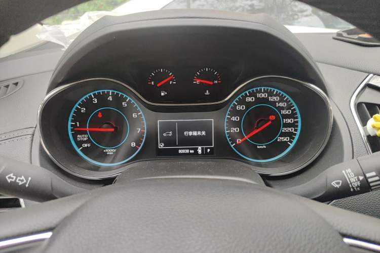 Used Chevrolet Cruze 2016 1.4T DCG Luxury Edition Instrument Cluster