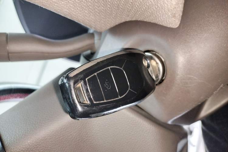 Used Chevrolet Cruze 2016 1.5L Automatic Stylish Sunroof Version Interior 1