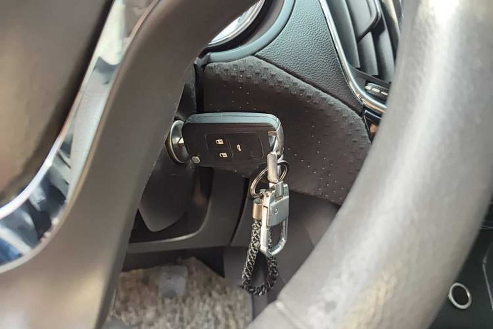 Used Chevrolet Cruze 2016 1.5L Manual Elite Edition Interior 1