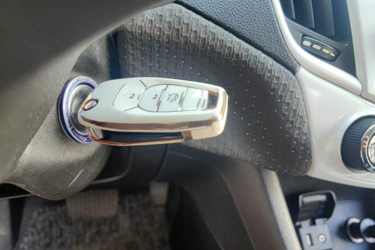 Used Chevrolet Cruze 2016 1.5L Automatic Luxury Edition Interior 1