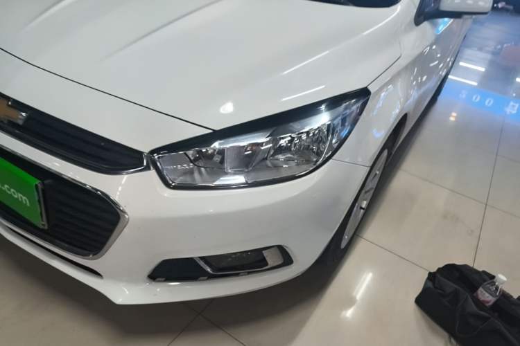 Used Chevrolet Cruze 2016 1.5L Automatic Luxury Edition Left Front Headlight
