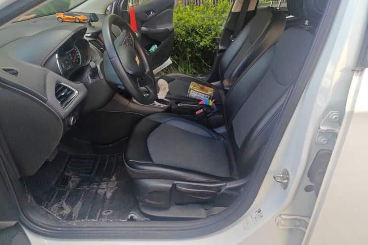 Used Chevrolet Cruze 2016 1.5L Automatic Luxury Edition Left Front Seat