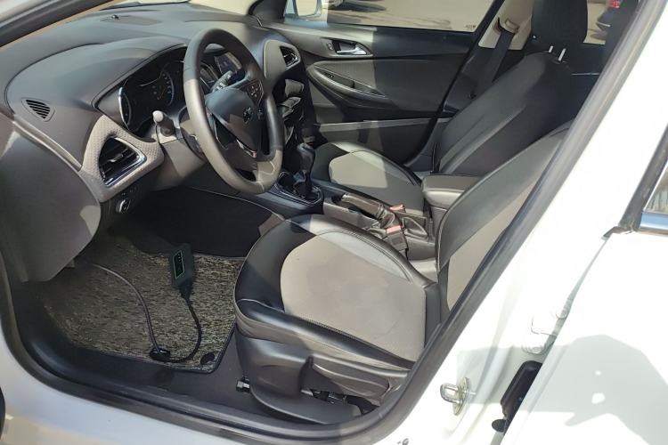 Used Chevrolet Cruze 2016 1.5L Manual Elite Edition Left Front Seat