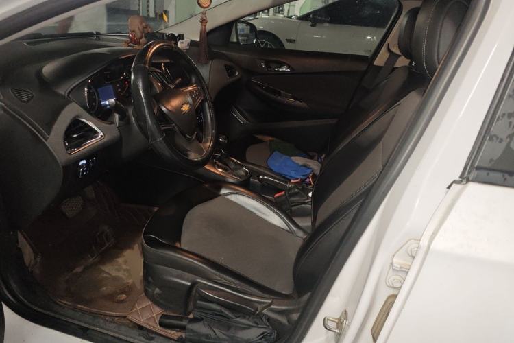 Used Chevrolet Cruze 2016 1.5L Automatic Luxury Edition Left Front Seat