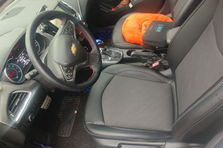 Used Chevrolet Cruze 2016 1.5L Automatic Luxury Edition Left Front Seat