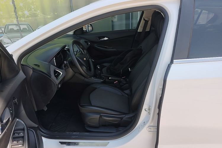 Used Chevrolet Cruze 2016 1.5L Manual Elite Edition Left Front Seat