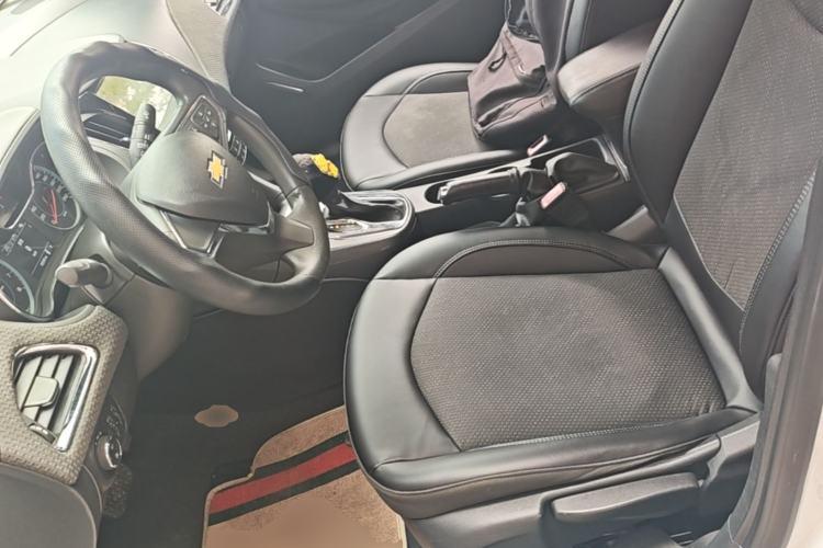Used Chevrolet Cruze 2016 1.5L Automatic Luxury Edition Left Front Seat