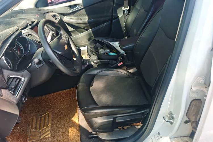 Used Chevrolet Cruze 2016 1.5L Manual Elite Edition Left Front Seat