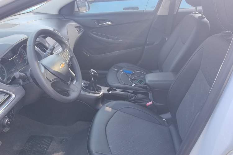 Used Chevrolet Cruze 2016 1.5L Manual Elite Edition Left Front Seat