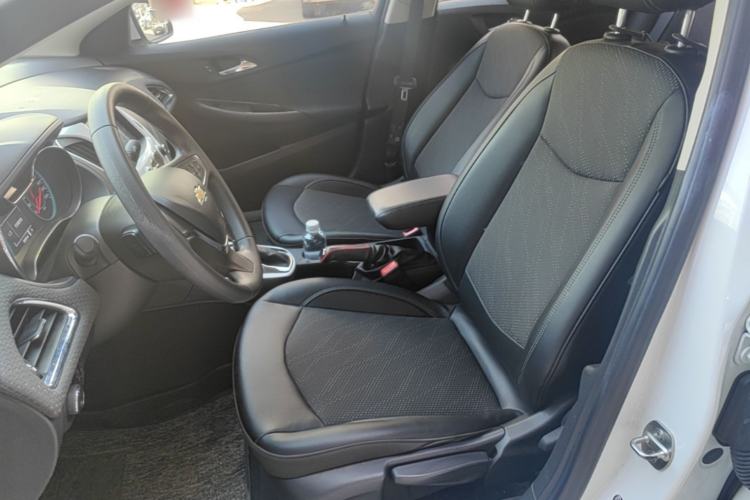 Used Chevrolet Cruze 2016 1.5L Automatic Luxury Edition Left Front Seat