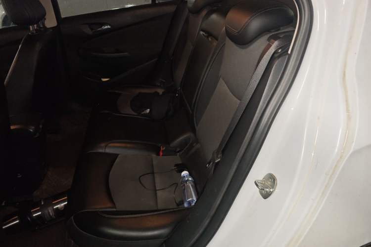 Used Chevrolet Cruze 2016 1.5L Automatic Luxury Edition Left Rear Seat