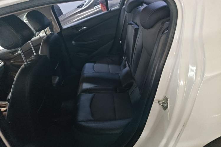 Used Chevrolet Cruze 2016 1.5L Automatic Luxury Edition Left Rear Seat