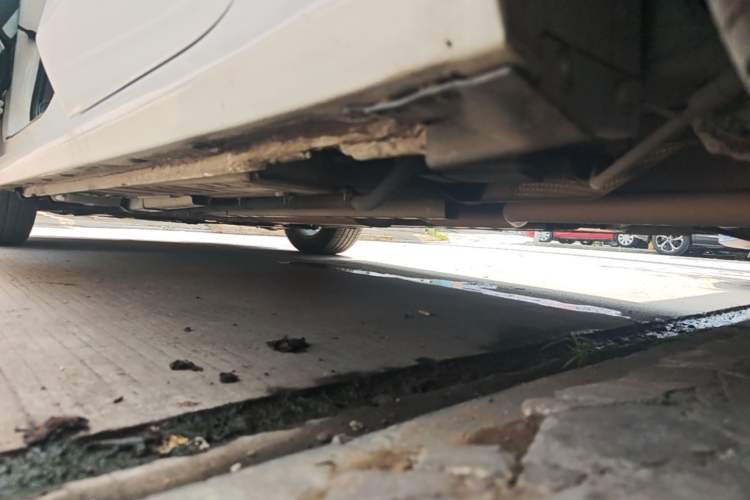 Used Chevrolet Cruze 2016 1.4T DCG Luxury Edition Left Side Sill