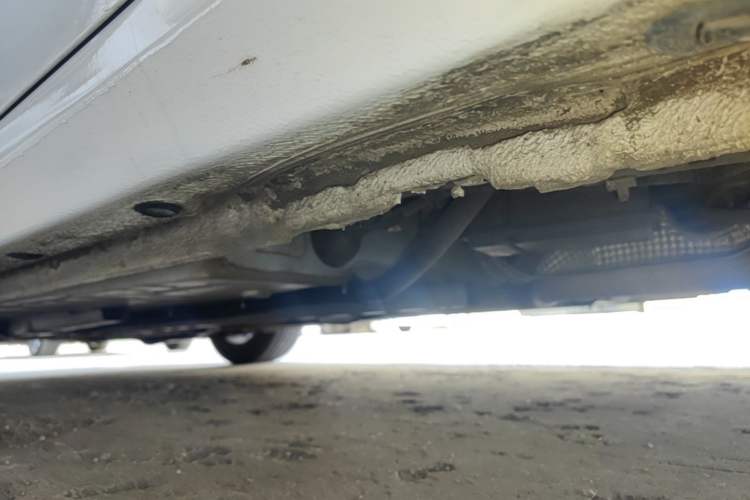 Used Chevrolet Cruze 2016 1.5L Automatic Luxury Edition Left Side Sill