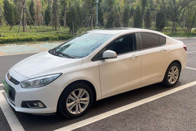 Used Chevrolet Cruze 2016 1.5L Automatic Luxury Edition Left Side