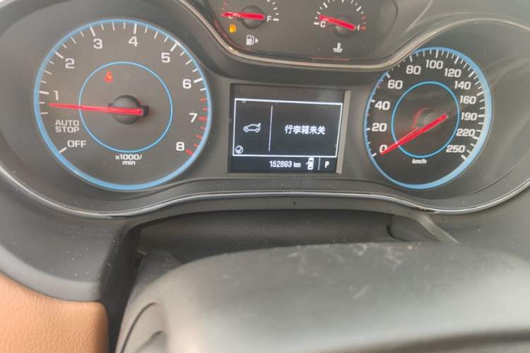 Used Chevrolet Cruze 2016 1.4T DCG Luxury Edition Odometer Close Up
