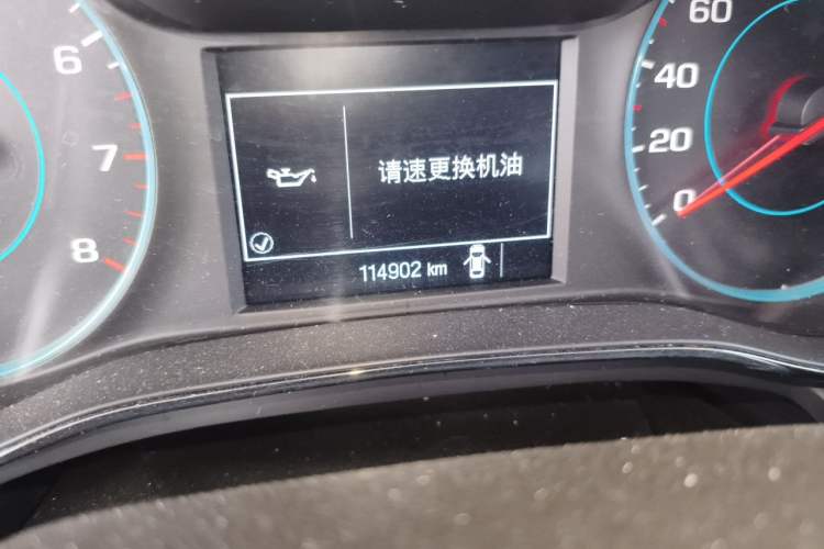 Used Chevrolet Cruze 2016 1.5L Manual Elite Edition Odometer Close Up