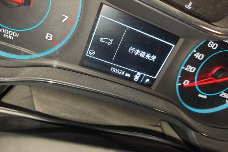 Used Chevrolet Cruze 2016 1.4T DCG Luxury Edition Odometer Close Up