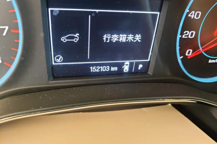 Used Chevrolet Cruze 2016 1.4T DCG Luxury Edition Odometer Close Up